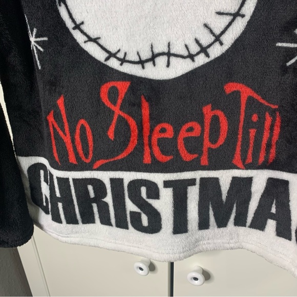 Disney The Nightmare Before Christmas Fluffy Sleep Sweatshirt - Picture 4 of 9